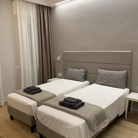 Fla - By Devona 3* Parma